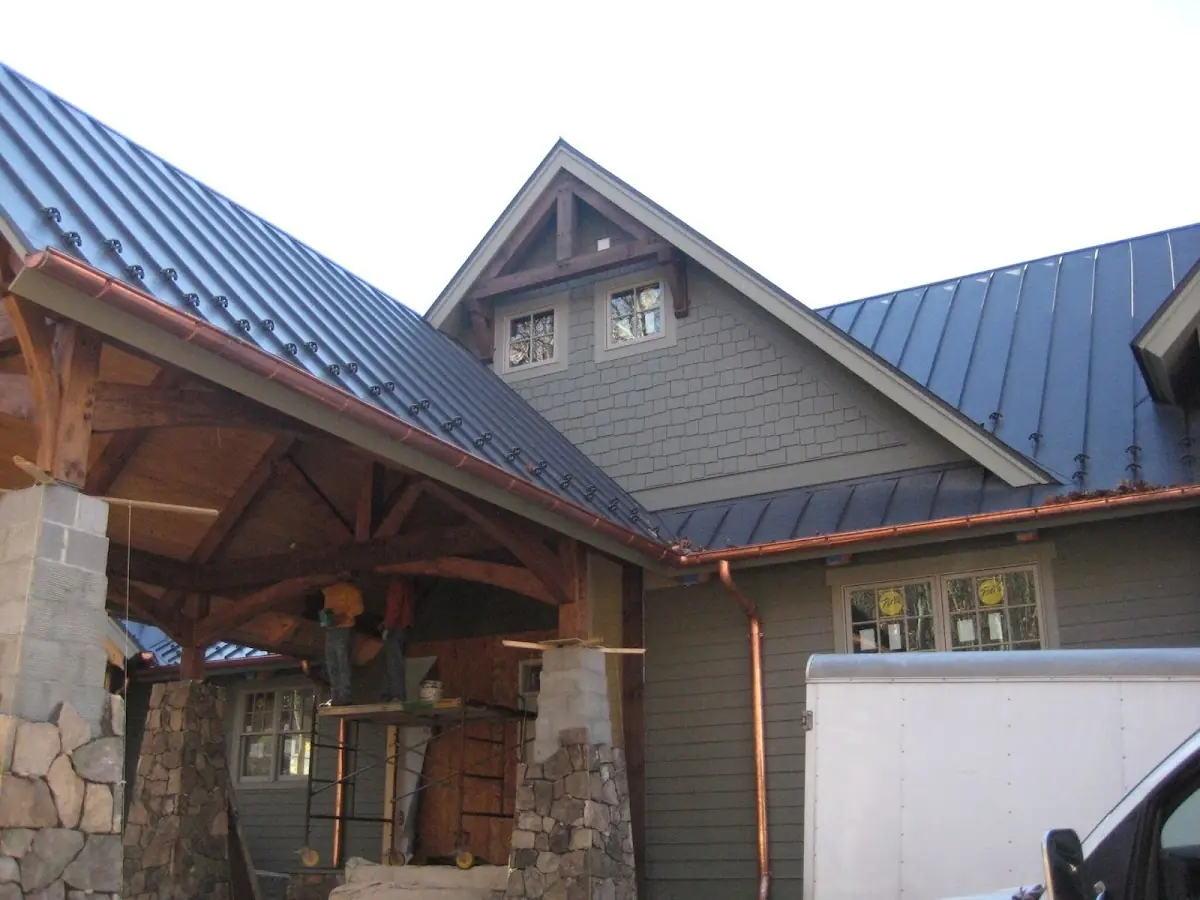 Craftsman Roofing team delivering quality roofing work in Linfield